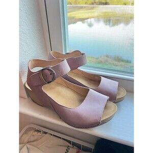 Dansko Tiana Blush Pink Wedge Platform Sandals with Ankle Strap Size 39